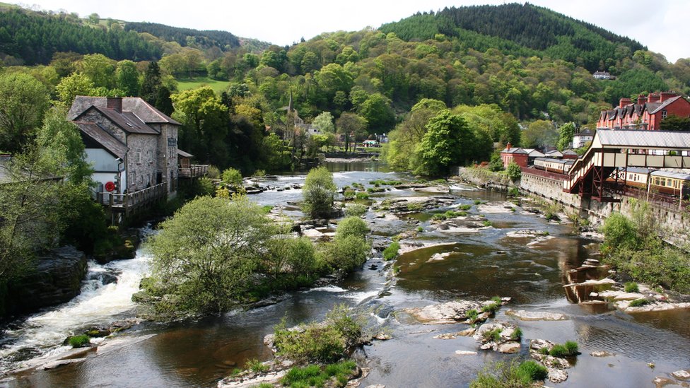 River-Dee-Llangollen