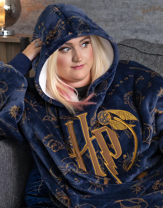 Harry-Potter-VUddie-oversized-blanket-hoodie